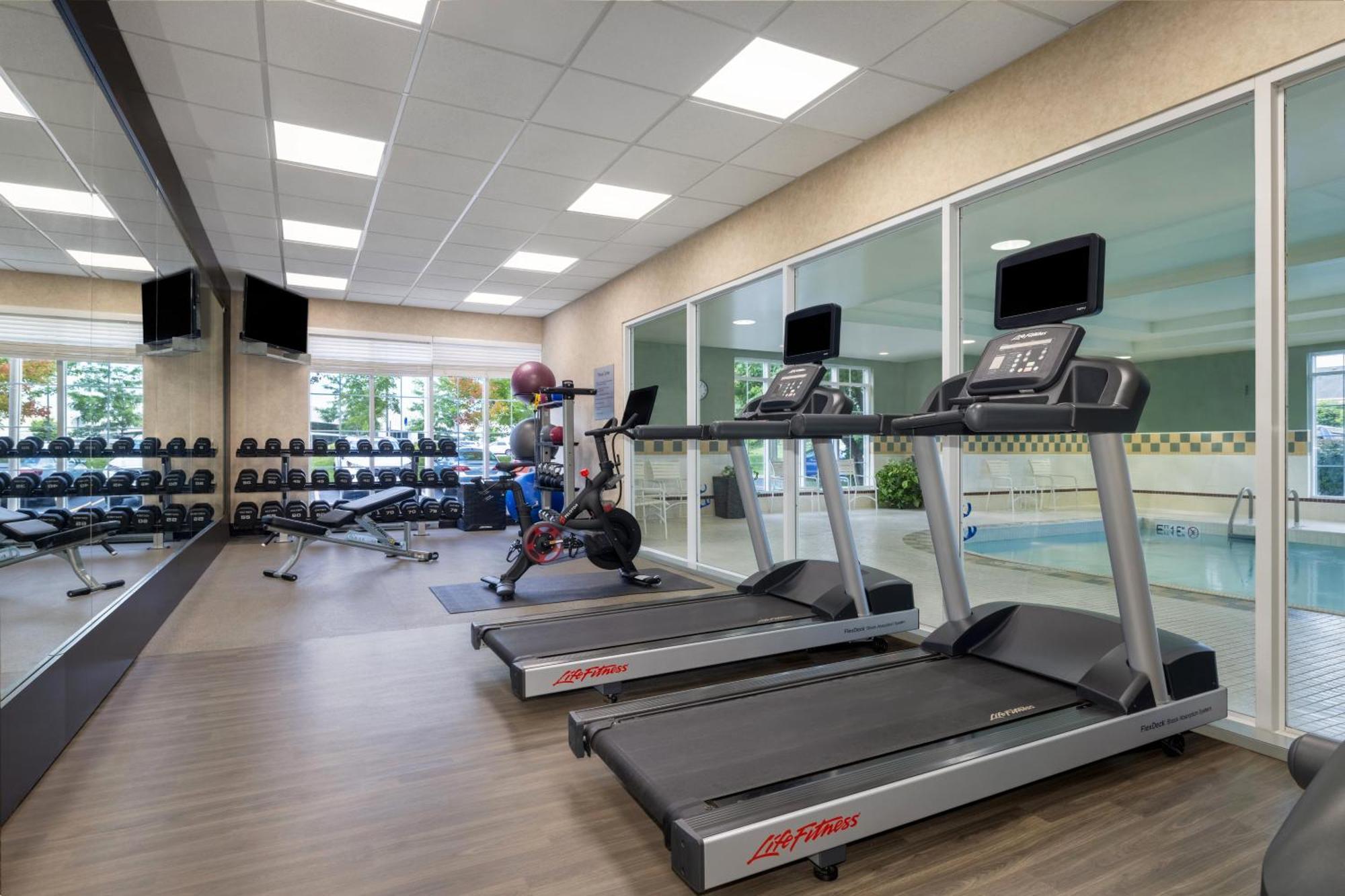Homewood Suites By Hilton Cambridge-Waterloo, Ontario Exterior foto